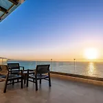 Day Lux Superior Sarandë