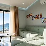 Day Lux Superior Sarandë