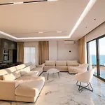 Day Lux Superior Apartment Sarandë