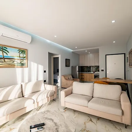 Day Lux Superior Apartman Saranda