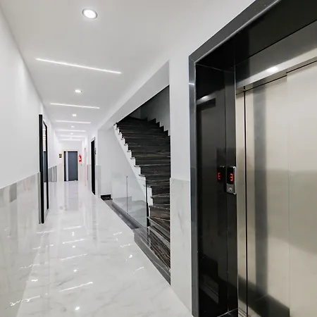 Day Lux Superior 아파트 Sarandë